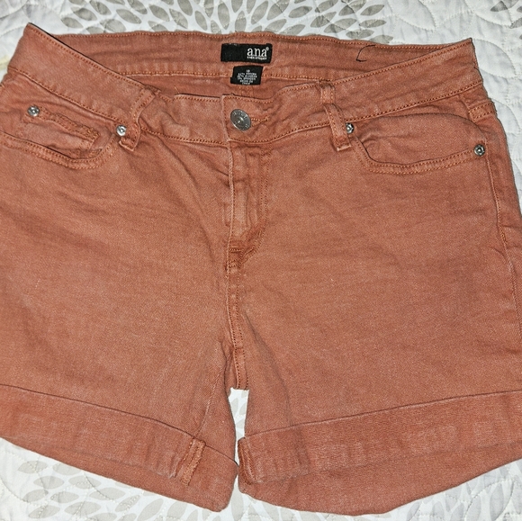 Rust distressed shorts with cuff **see pics for measurements** - Picture 1 of 5